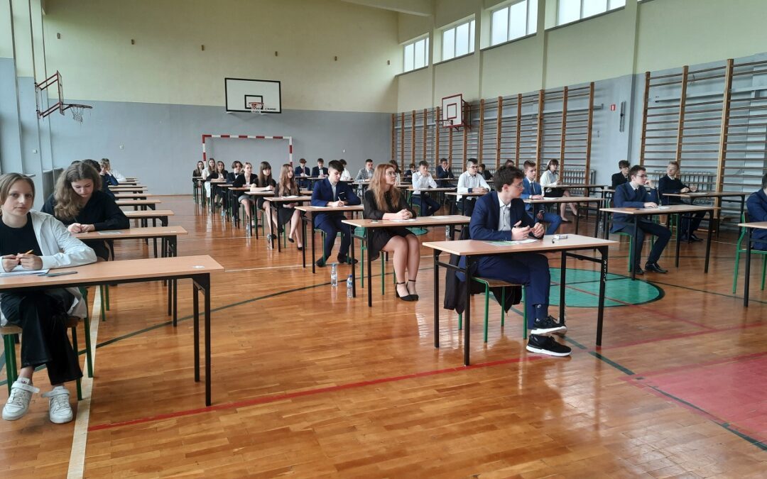 Egzamin Ósmoklasisty 24-26 maja 2022r.